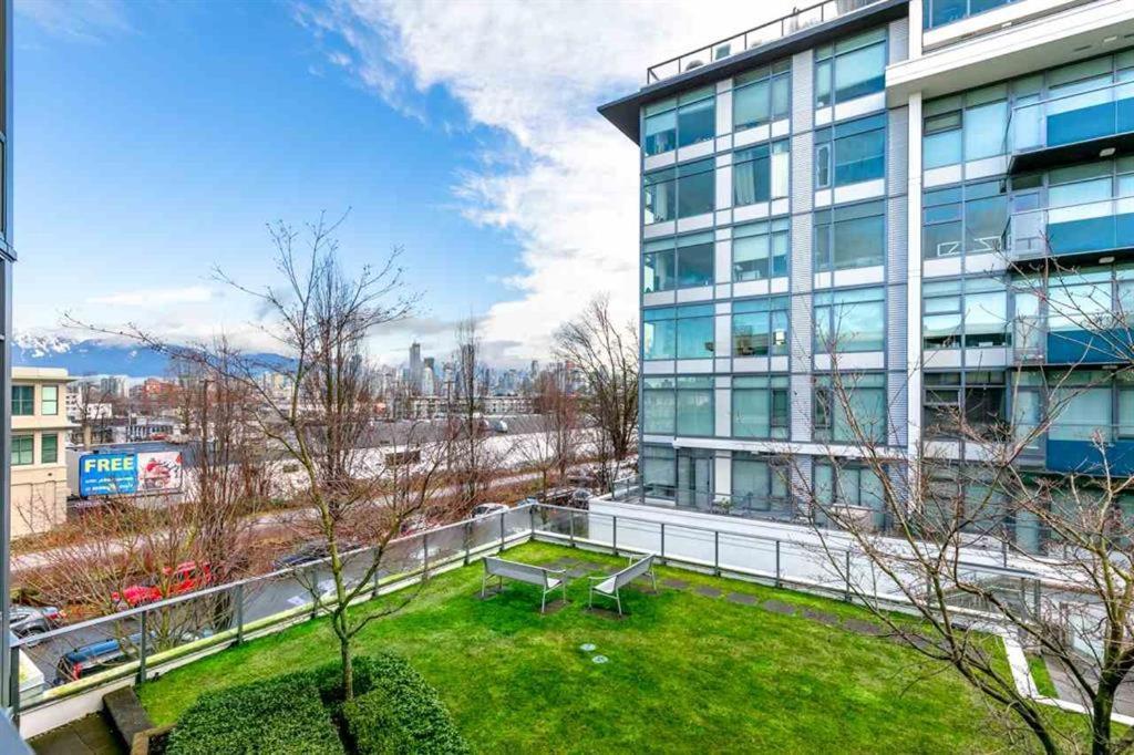 Relocation Special -Kits Garden View Condo Vancouver Dış mekan fotoğraf